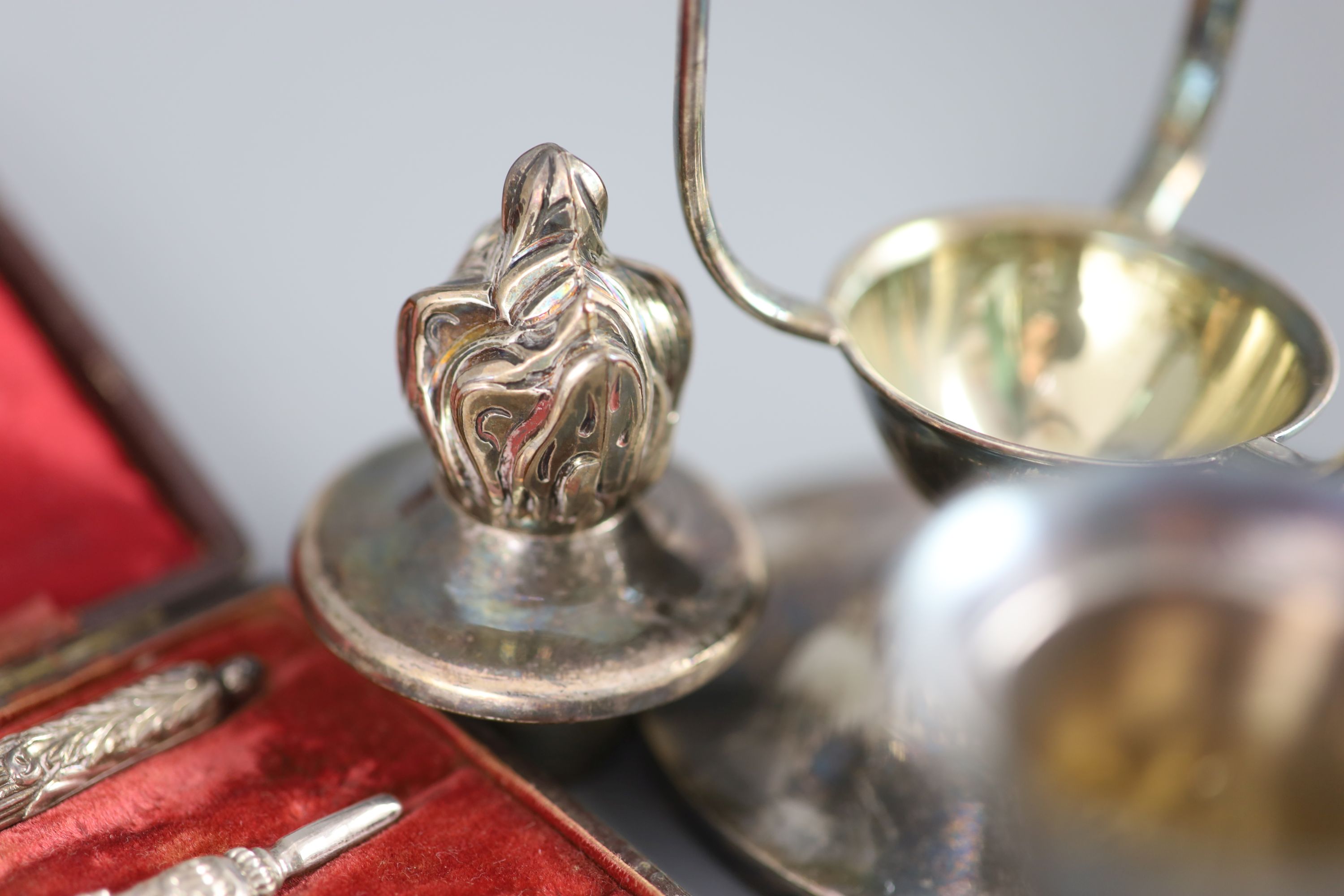 A group of assorted small silver including christening sets,